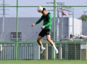 NG体育-北京国安训练开放日；今晚回应争议引欢呼；葡超在即；医务组通报恢复(中超北京国安今天消息)