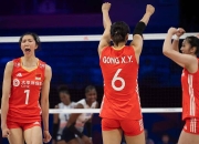 南宫体育-排球预选赛上演强强对话，岭北猎隼队淘汰对手塞外银狐队，战术调整见效；禁区内连续解围(排球比赛直播中国对保加利亚)